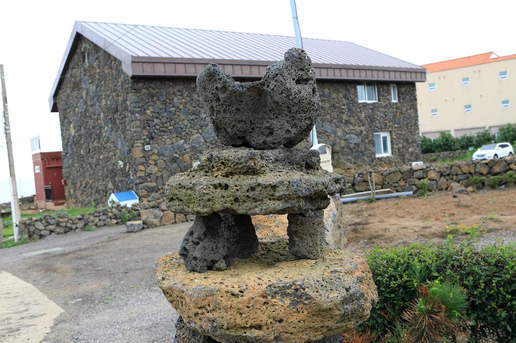 Maison Sondemul Guesthouse Jeju Eksteriør billede